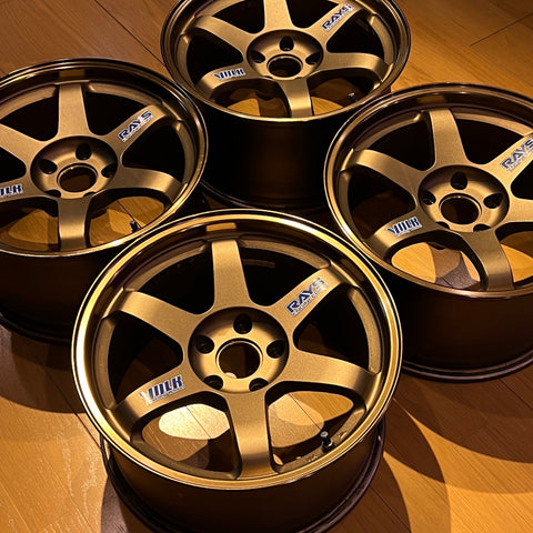 RAYS VOLK RACING TE37